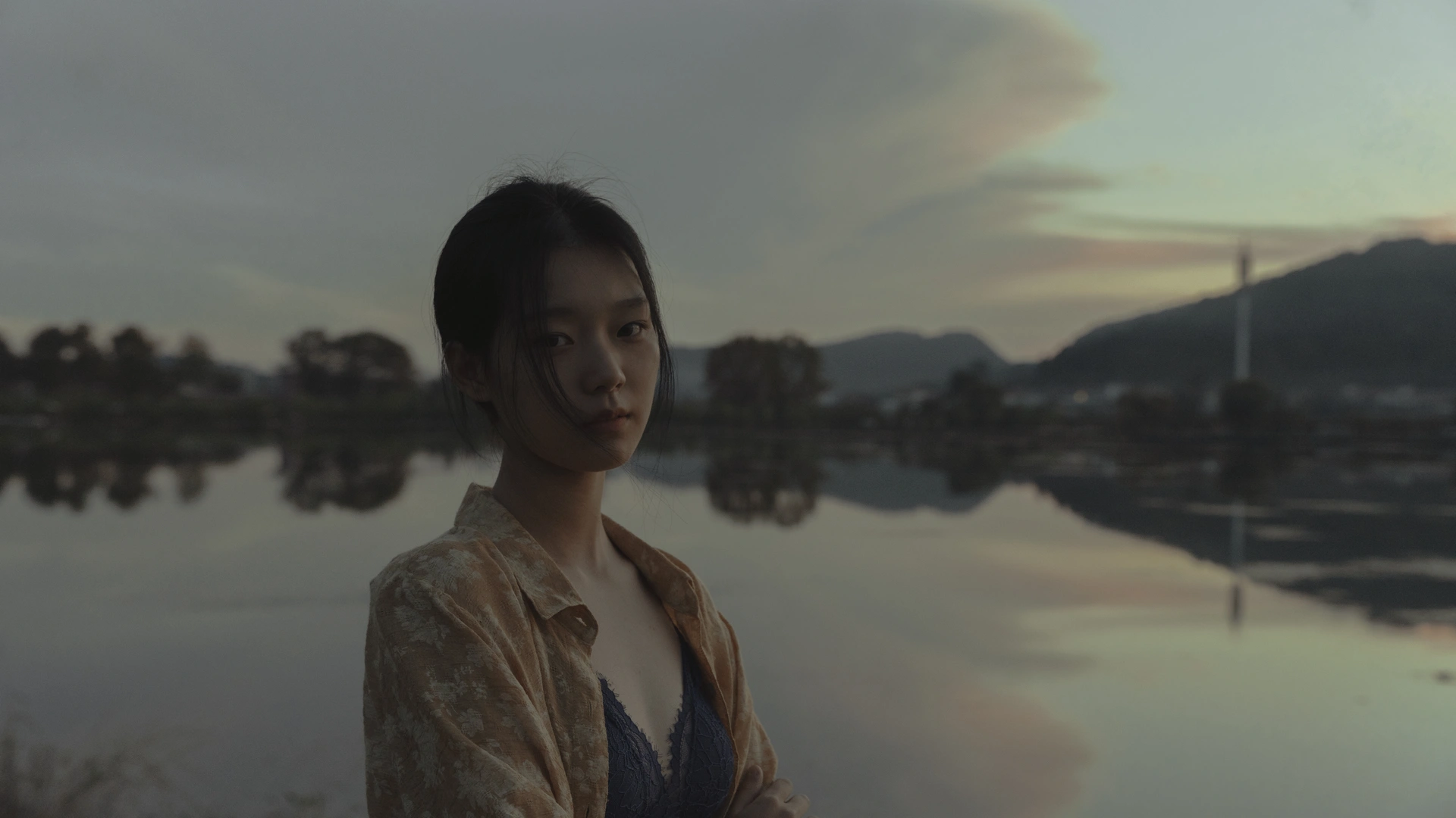 [YITUYU艺图语]2023.12.16 繁花云雾伴晚霞 小胡 2